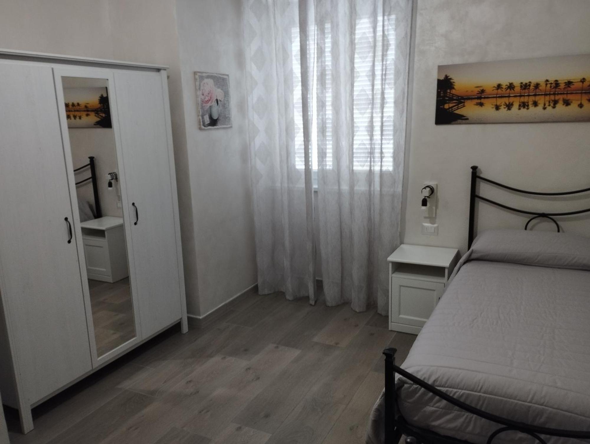 Roma Tourist Lease Hotel Acilia Bagian luar foto